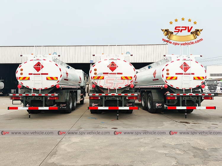 3 Units of 20,000 Litres Diesel Tank Truck Sinotruk - Rear Side View